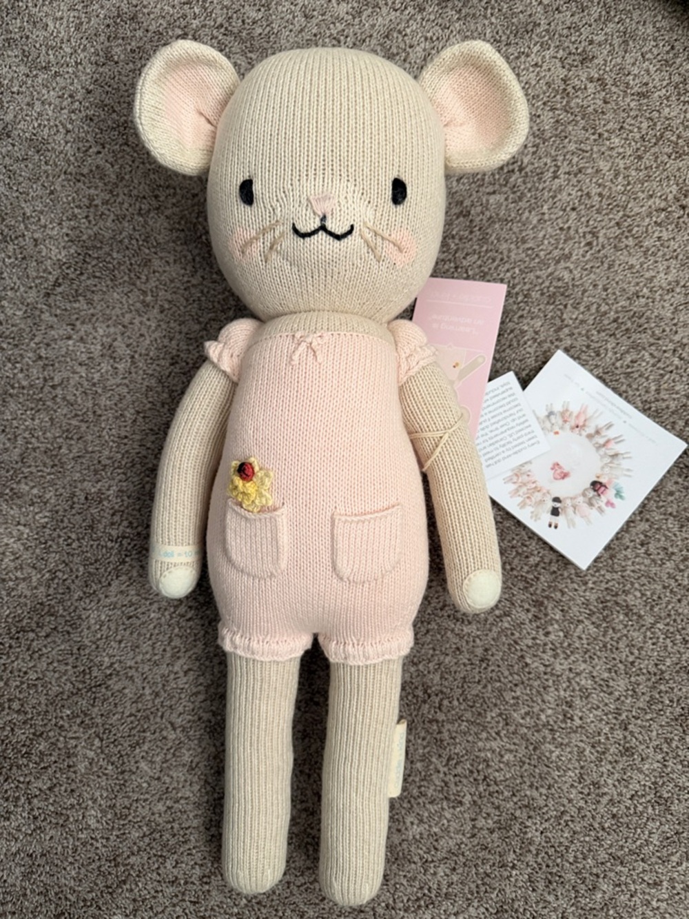 Cuddle + Kind - Picture 2 of 3